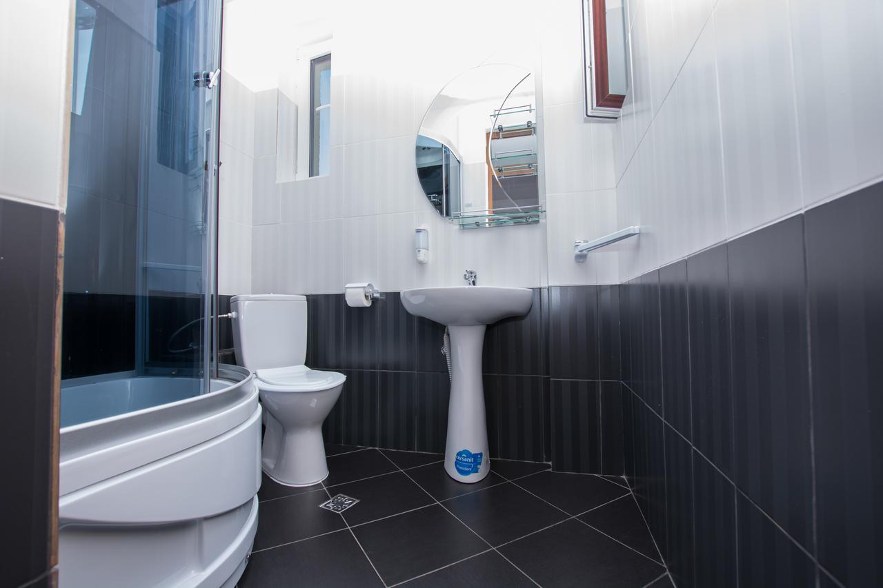 Complex Panoramic Hotel Ranca Ngoại thất bức ảnh