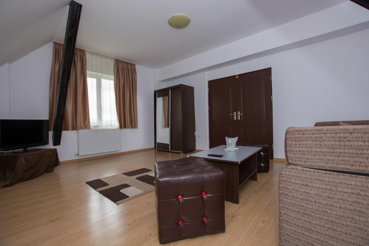 Complex Panoramic Hotel Ranca Ngoại thất bức ảnh