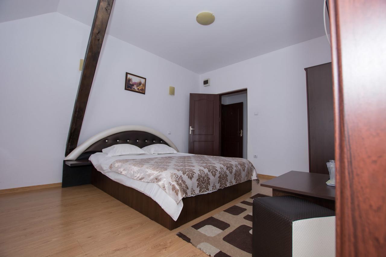 Complex Panoramic Hotel Ranca Ngoại thất bức ảnh